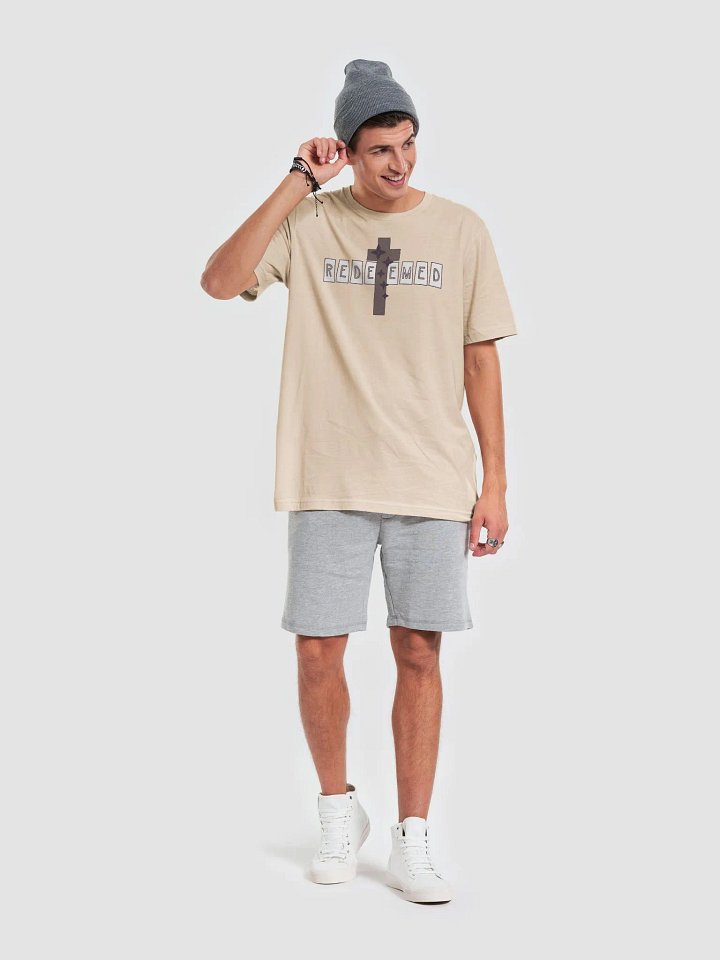 Redeemed Cross of Jesus Tee product image (2)