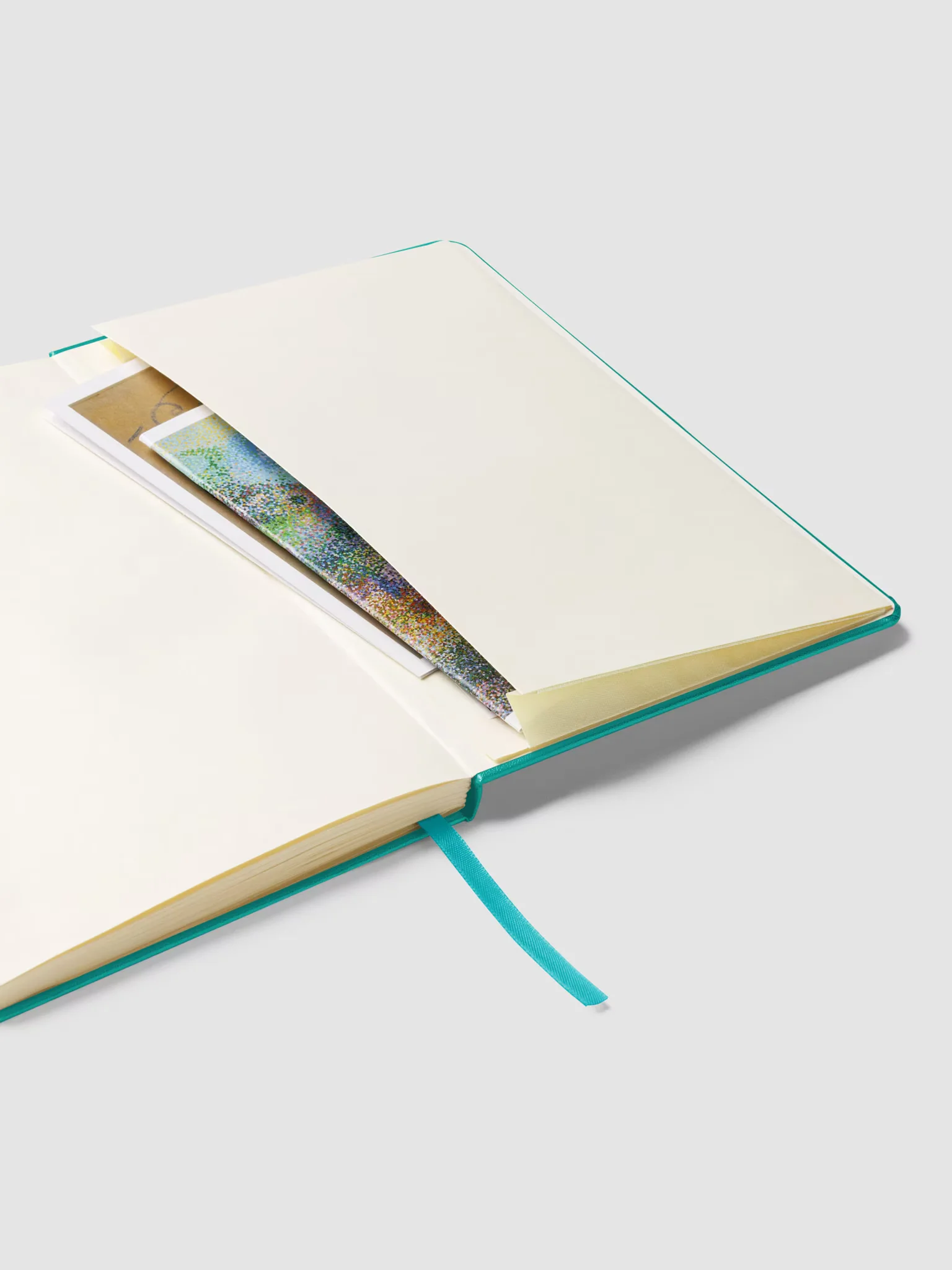 I use Everything Black ~ Notebook product image (5)
