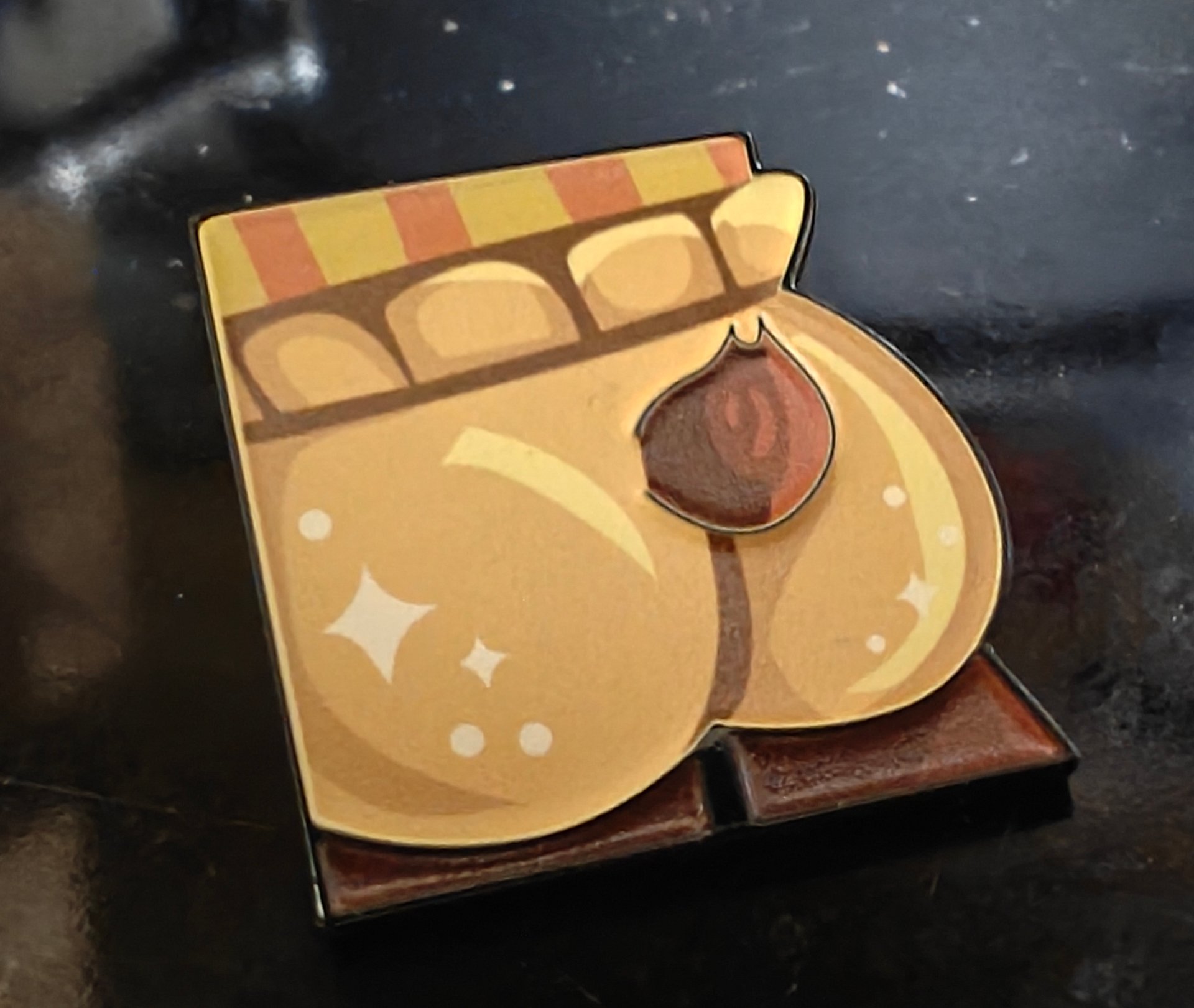 Bear Booty Pin product image (1)