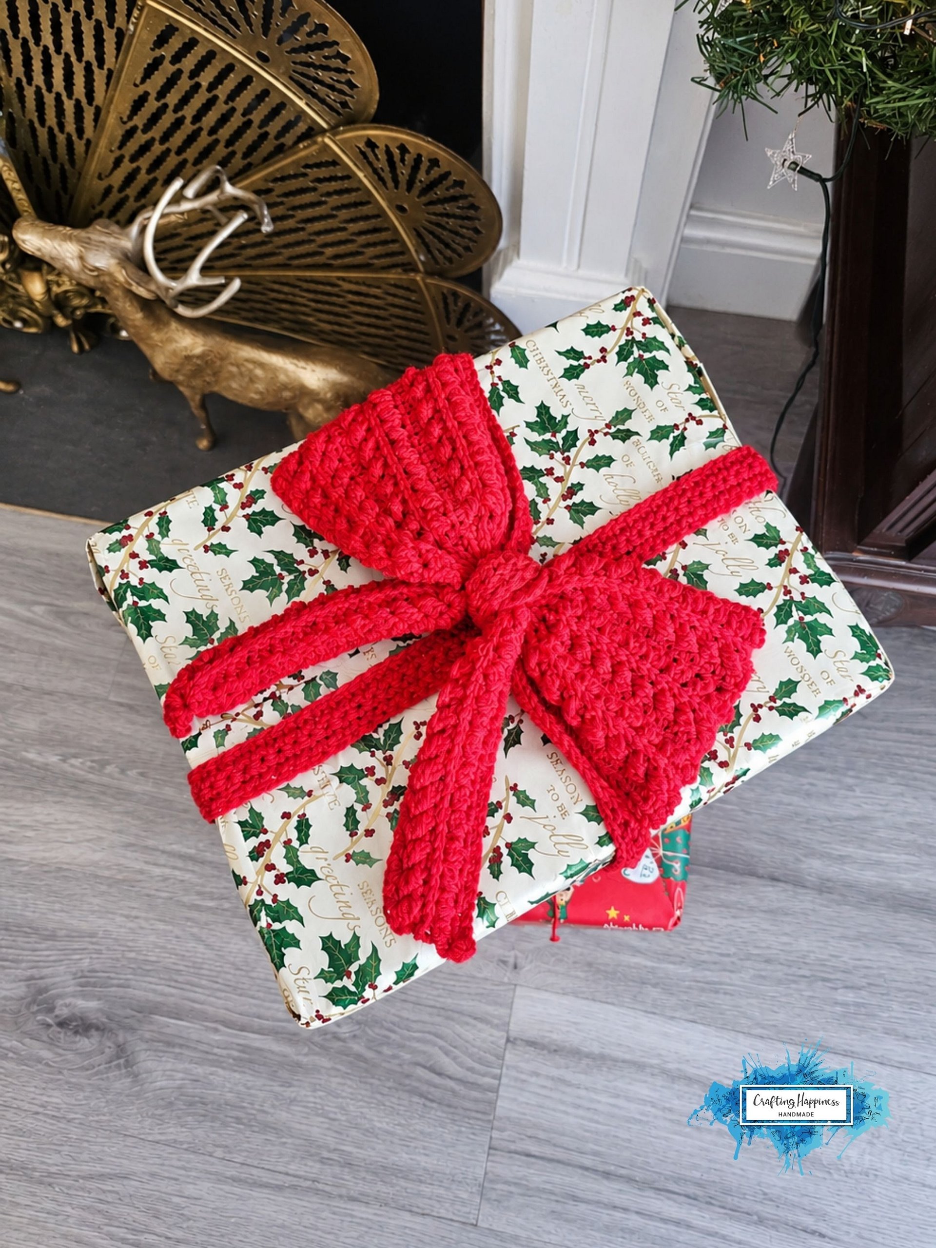 CROCHET PATTERNS + VIDEO | Xmas Bow Pattern pdf | Tree Wreath Gift Decor | Moon Fern Christmas Collection | Holiday Decor product image (6)