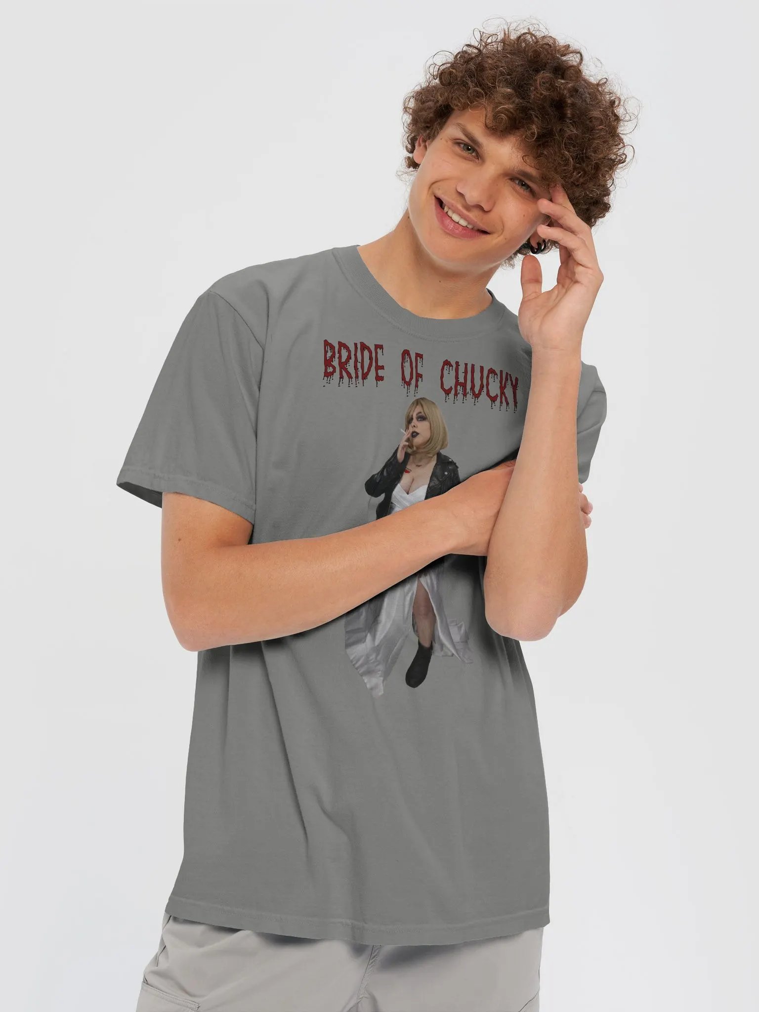 Bride of Chucky Smoke Graphic Tee product image (3)