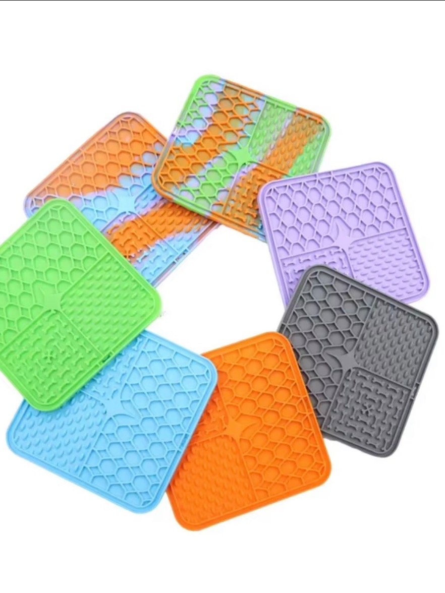 PawLick™ Silicone Dog Lick Mat – Enrichment & Treat Mat product image (7)