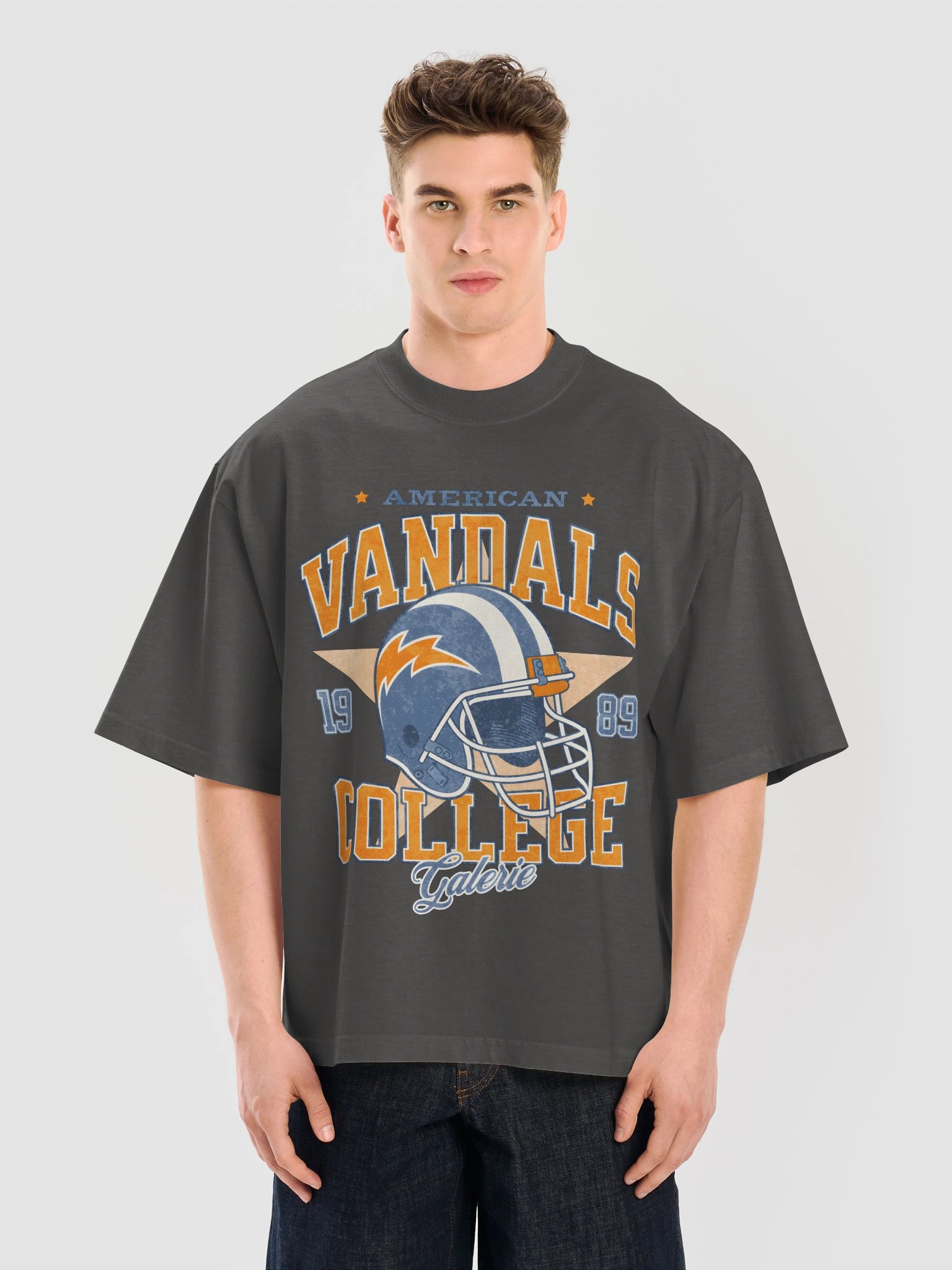 Vandals Vintage Football Tee product image (13)