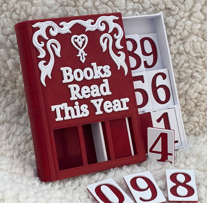 Book Counter with White Heart and Interchangeable Number Tiles product image (2)