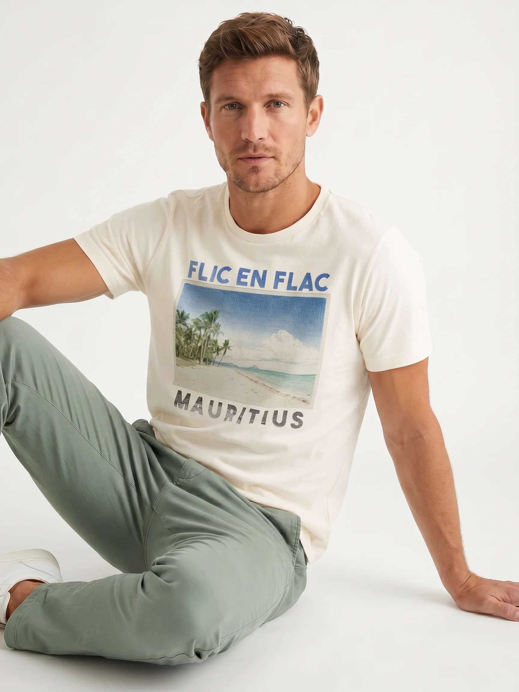 Flic en Flac beach serene_ Mauritius product image (51)
