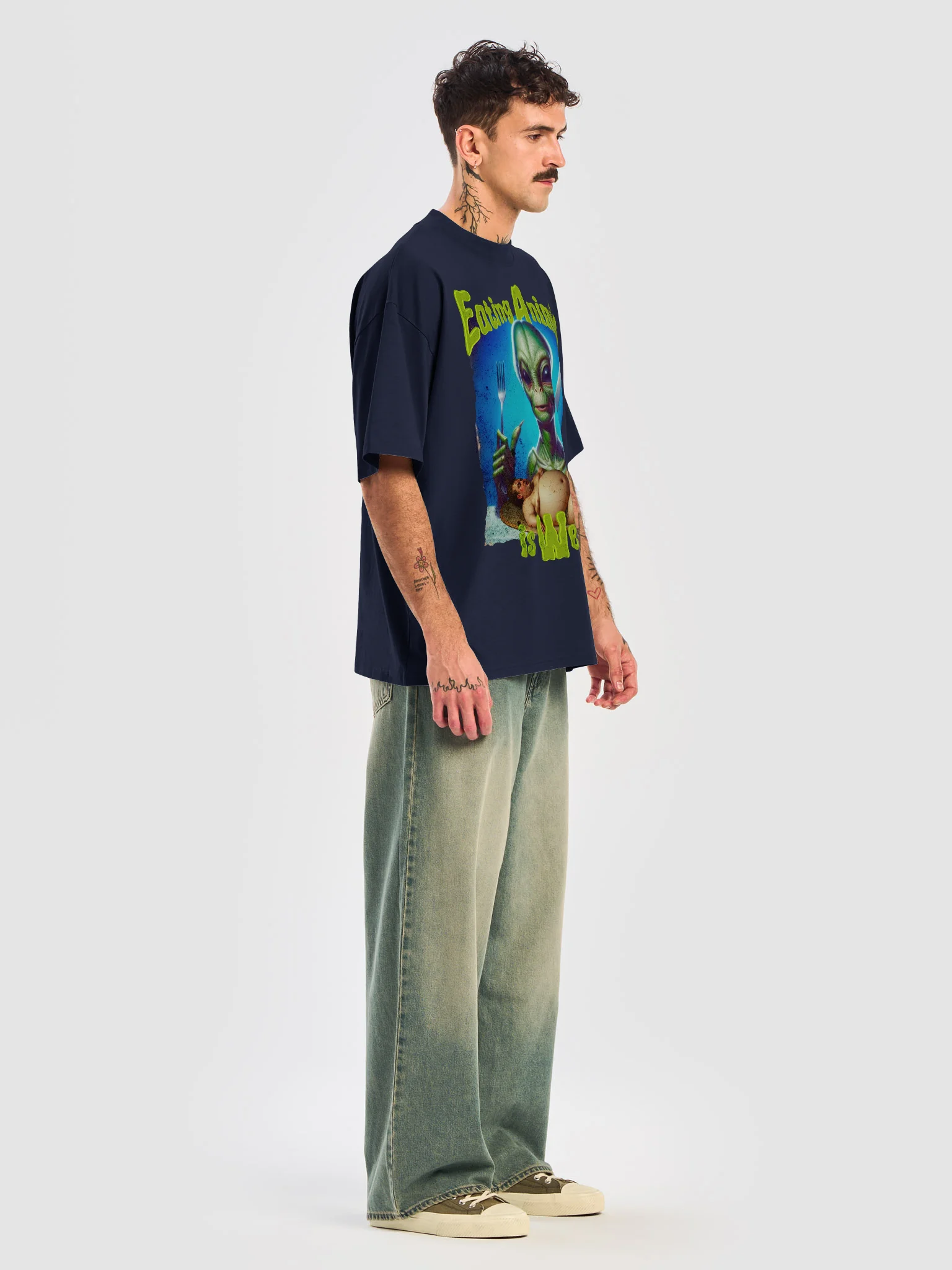 Eating Animals Is Weird Oversized Tee product image (4)