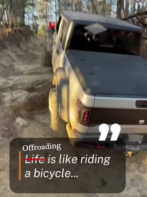 Showtime!!! #offroad #gladiator #jeep #keepmoving #fyp 