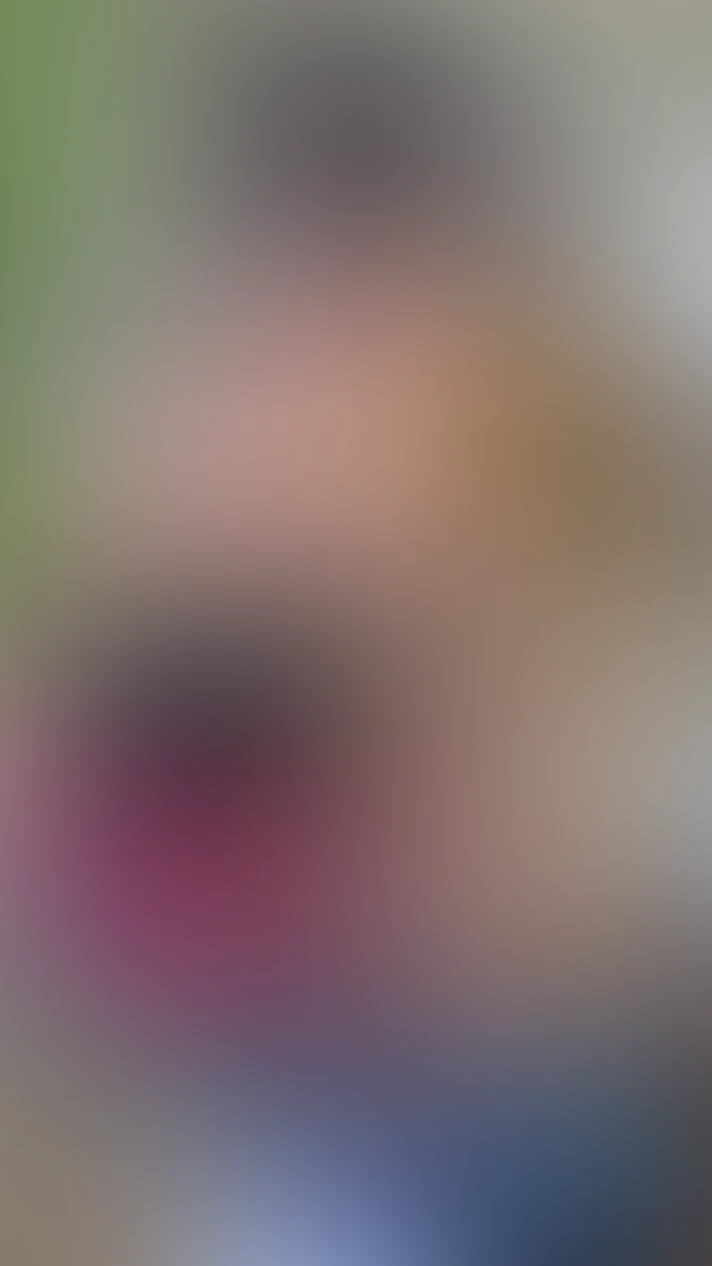Video thumbnail background