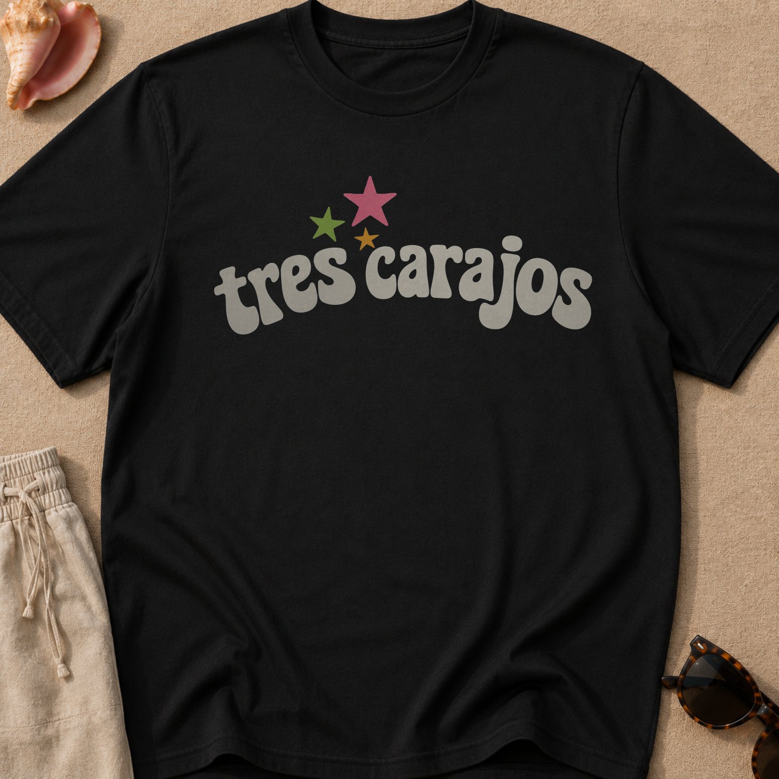Tres Carajos Camiseta Unisex product image (1)