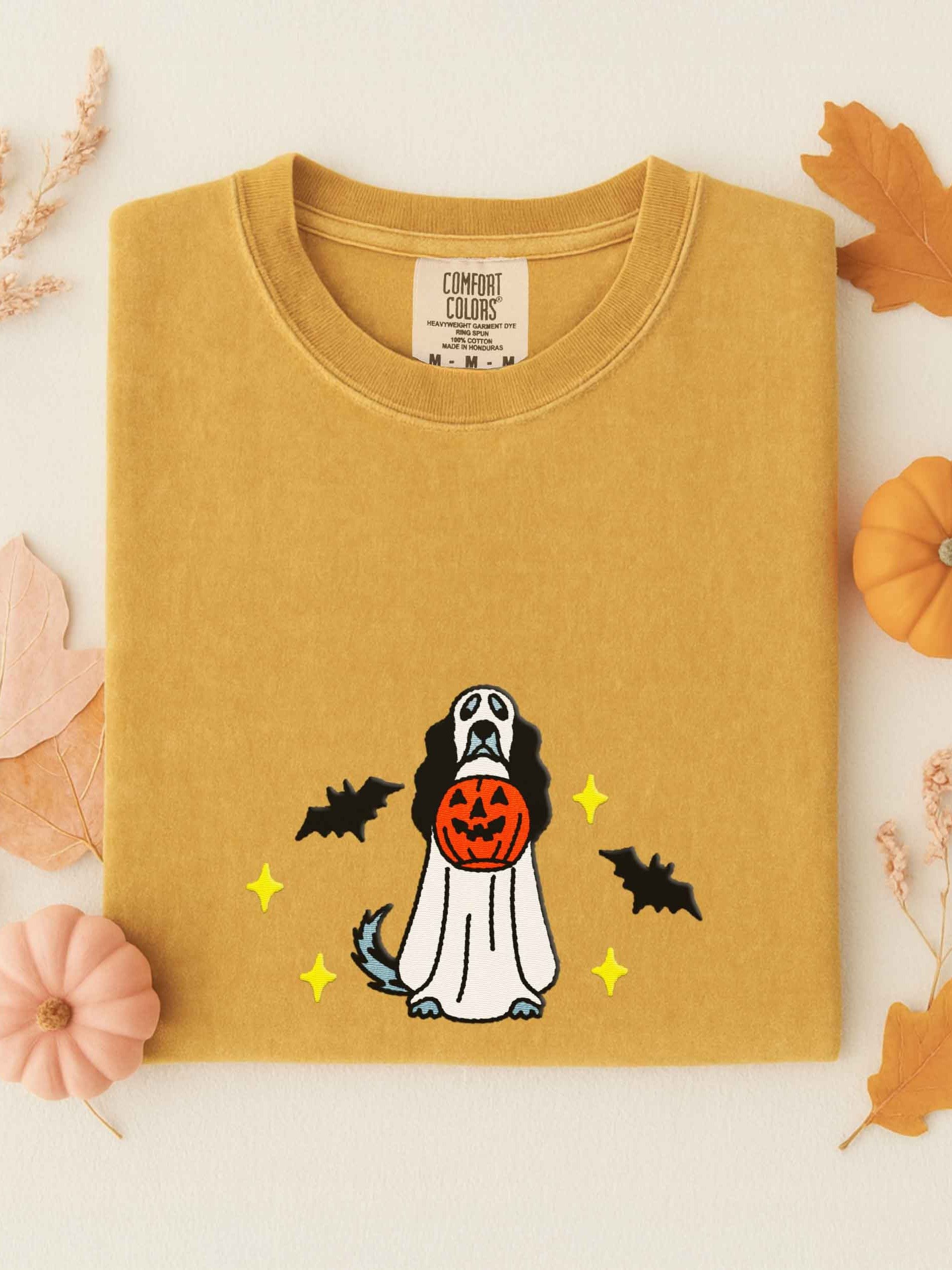 Halloween English Setter(Blue Belton) Embroidered T-Shirt product image (1)