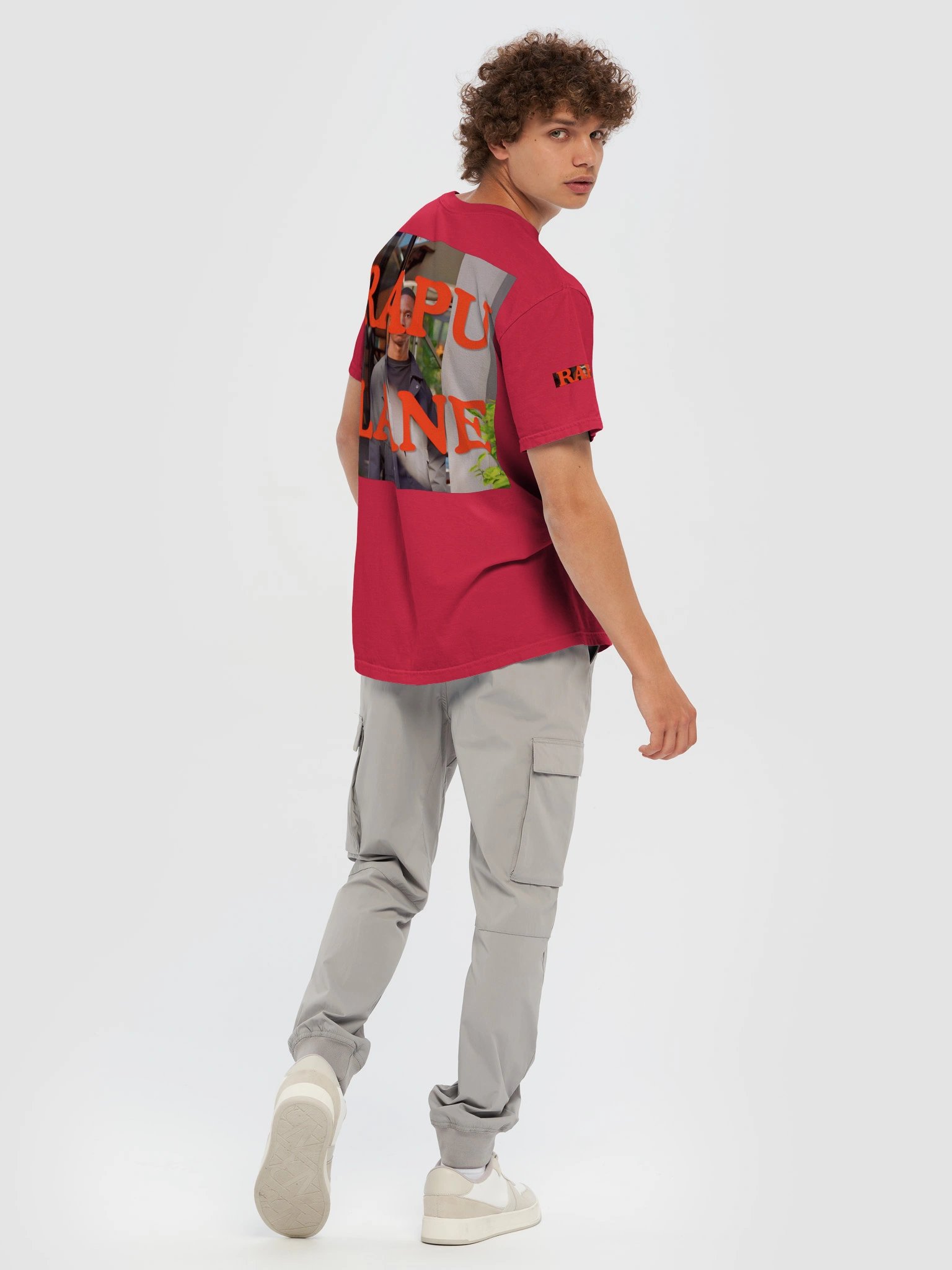R SHIRT product image (1)