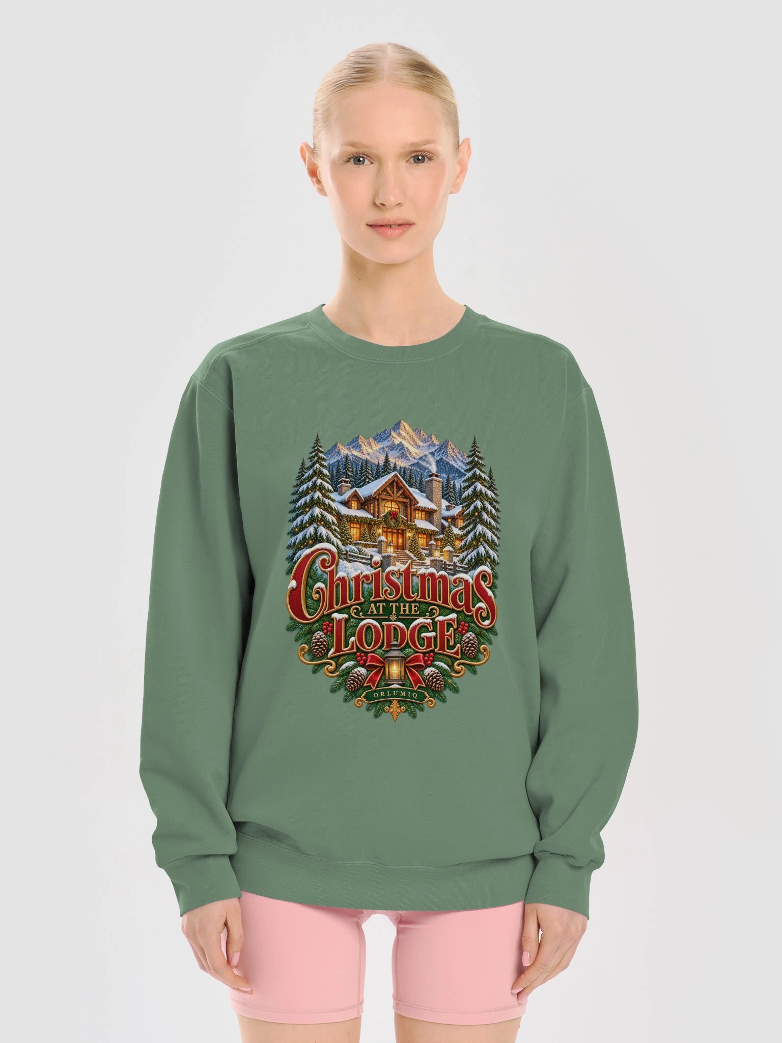 Christmas at the Lodge Vintage Holiday Crewneck product image (5)