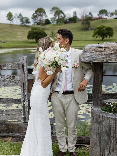 Some personal favs from our sneak peek 🤍📸

Thank you @irisfaithphotoandfilm
