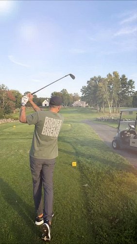 I'm my own worst enemy.

#golfapparel #GolfSwing #golfhumor #golfmemes #golffail