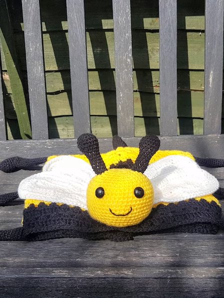 Happy Bee Folding Baby Blanket Crochet Pattern PDF - Crafting Happiness product image (3)