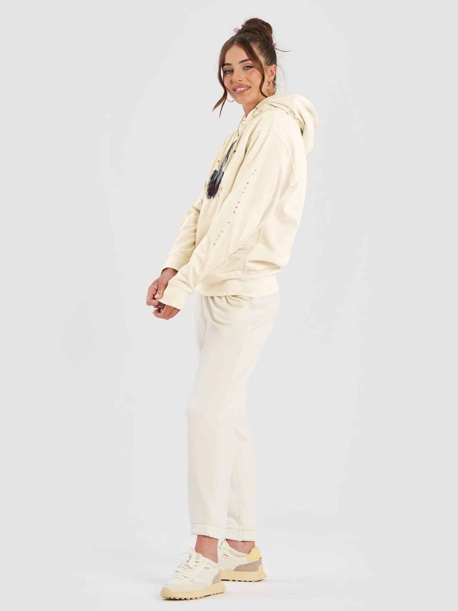 FEELIN CUTE product image (23)