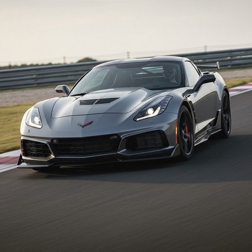 The Chevrolet Corvette ZR1: where performance meets perfection! #CorvetteZR1 #AmericanMuscle #Supercar