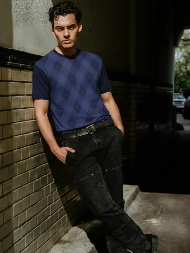 Resplendent Thread Men's Cotton Tee product image (1)