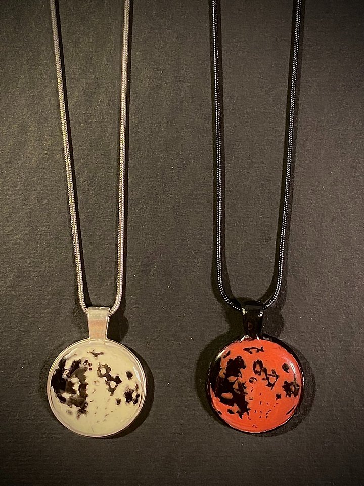 Luna Llena product image (2)