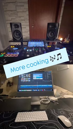 🎧 Crafting vibes, one beat at a time 🎶
Mixer on 🔊, edits flowing 💻✨
The journey from deck to dancefloor starts here 🚀🔥
Full s...