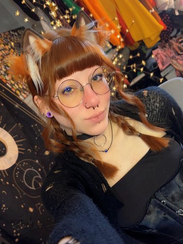 been watching Soul Eater as a community in the discord for animondays ♡ i keep going back and forth on if id be a meister or ...