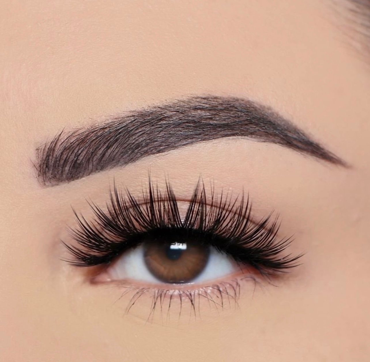 Tootsie Lashes product image (1)