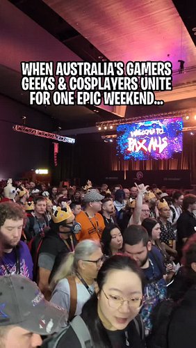 The @paxaus line on day 1 in queue hall is always awesome to watch roll in. 

Don’t ask how I got so many POV’s of it this ye...