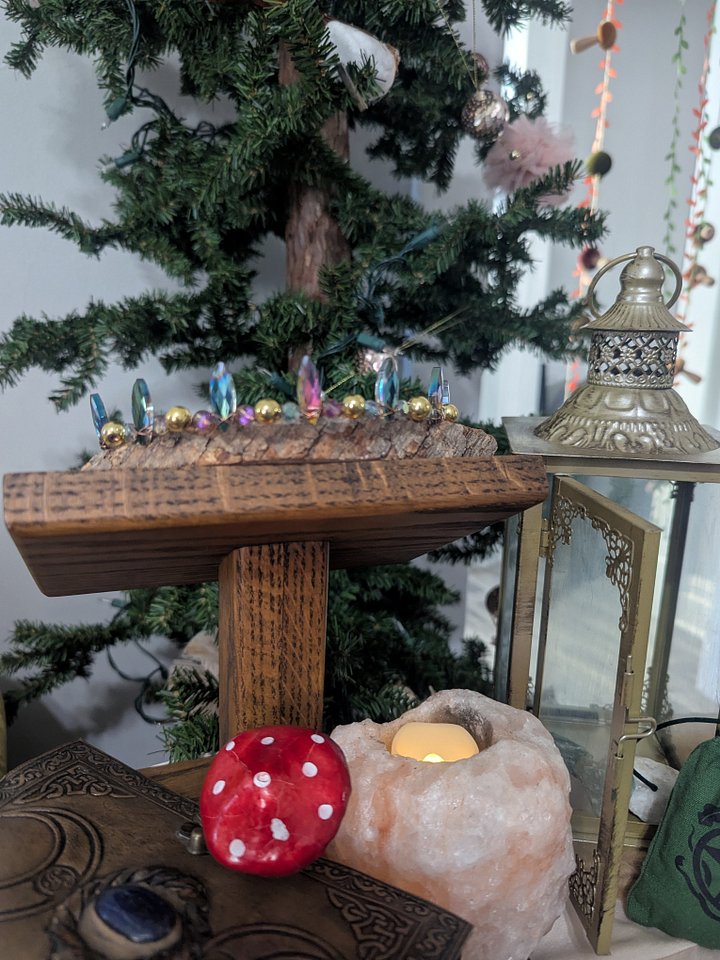 Garden Sparkle Tiara product image (1)