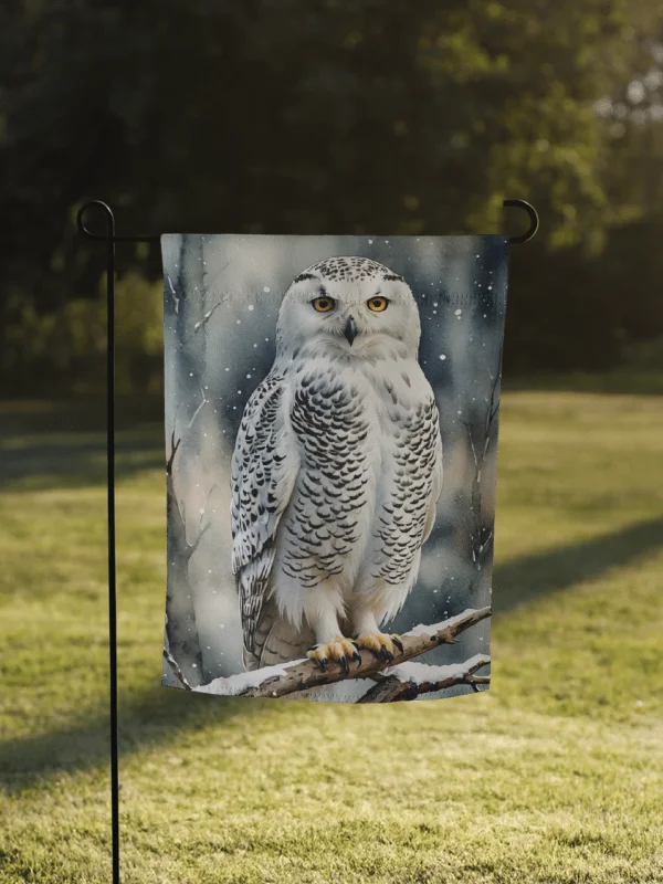 Snowy Owl Garden Flag product image (1)