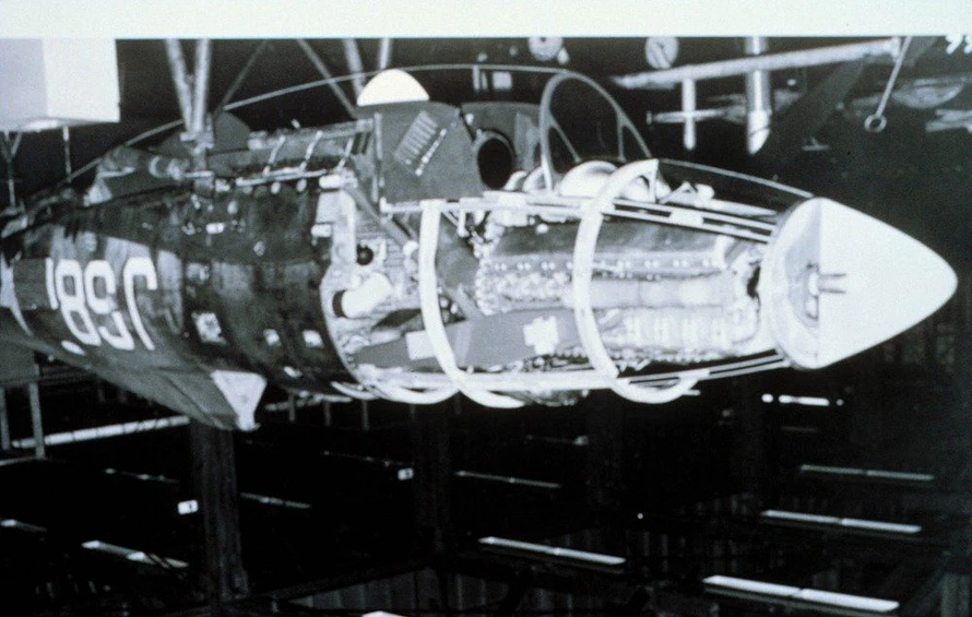 P-47 XI-2220 engine