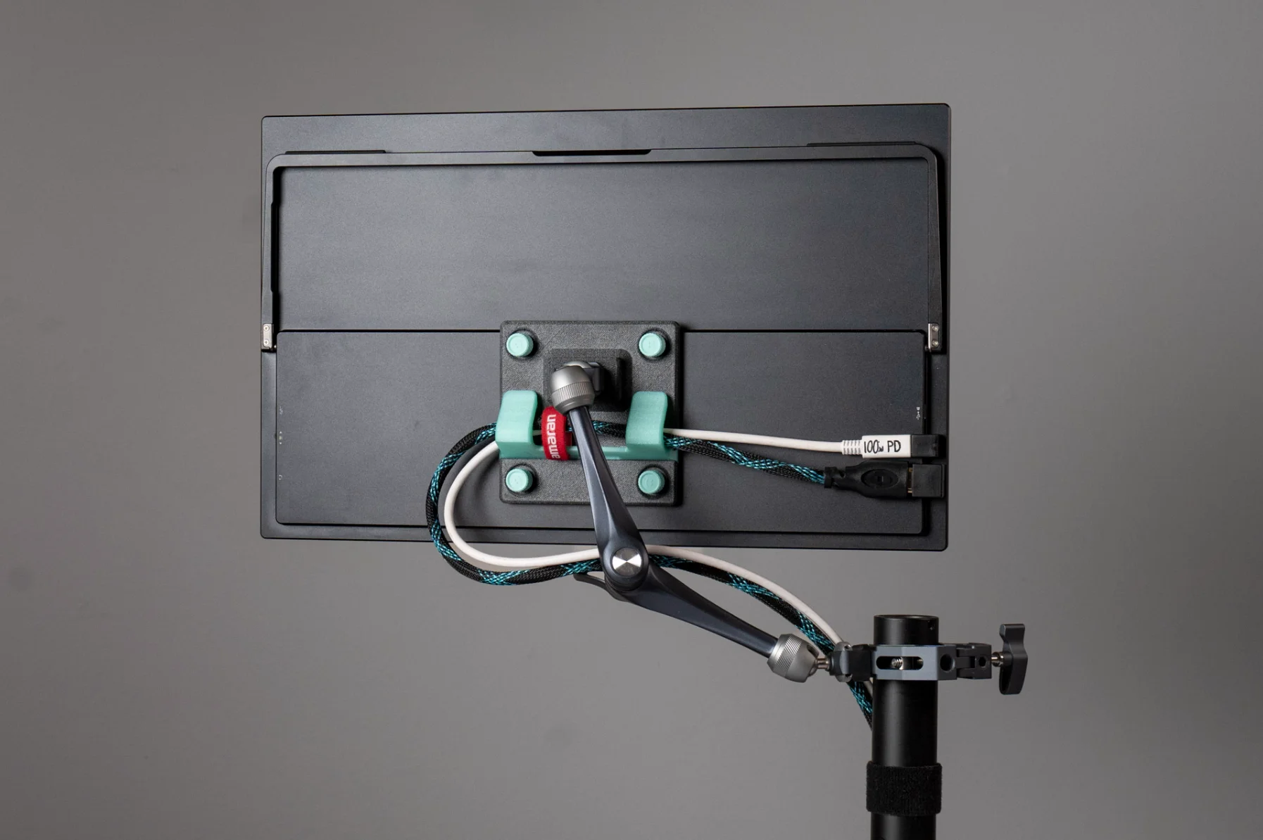 Veptor Flex - Portable Monitor VESA 1/4" Adapter, 100mm 75mm product image (4)