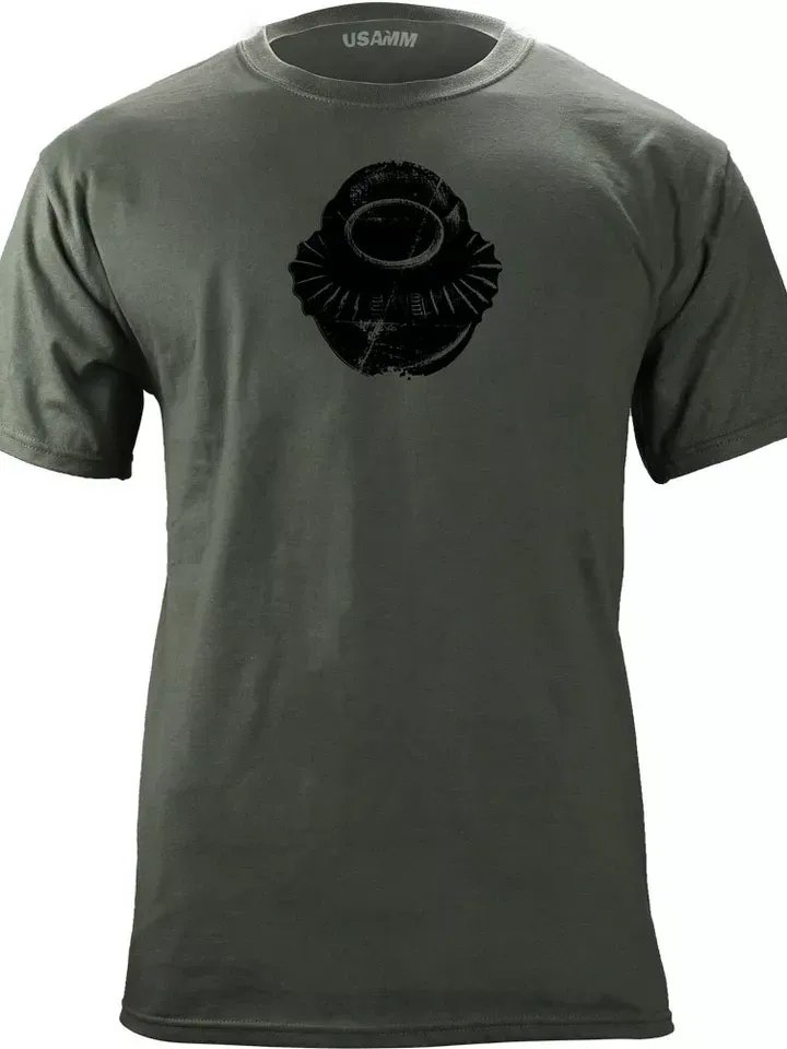 Vintage Army Scuba Diver Badge Subdued Veteran T-Shirt product image (1)