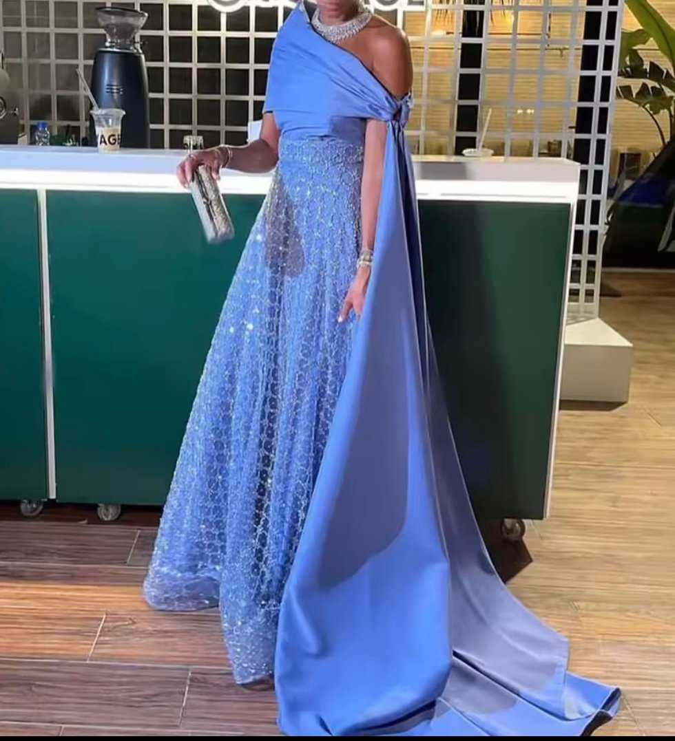 Luxury dress product image (2)