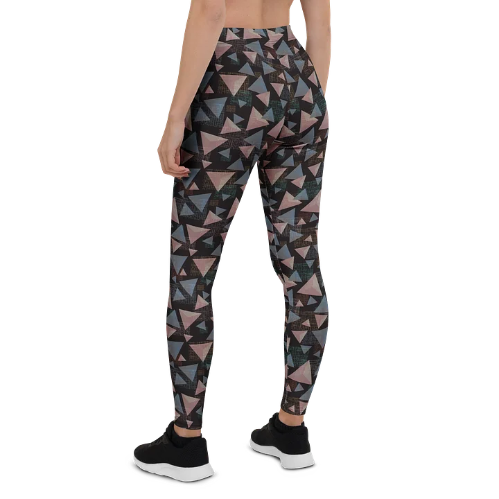 Comfortable Fashion Leggings with Geometric Triangle Graphic product image (2)