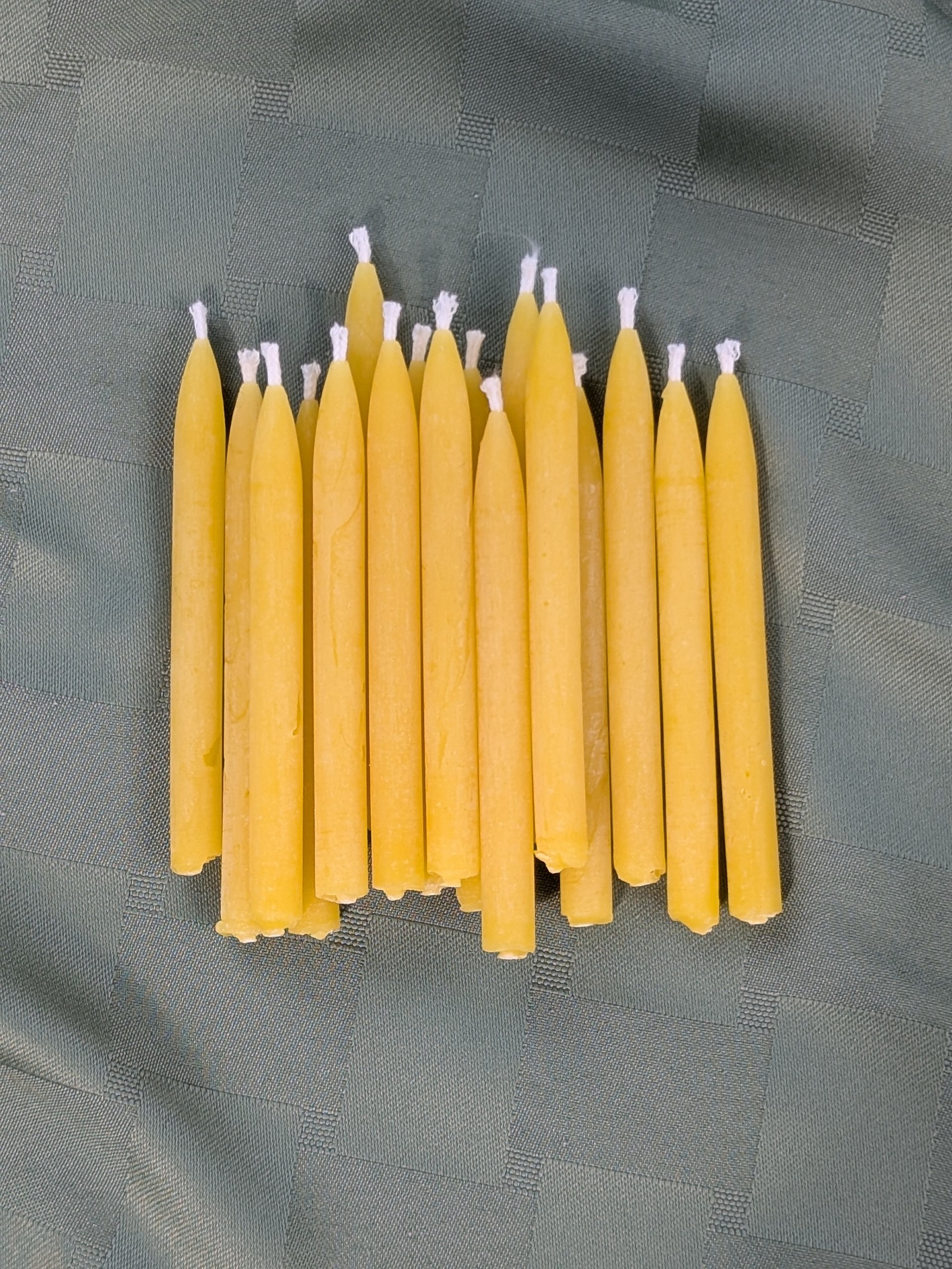 All-Natural Beeswax Birthday Candles product image (4)