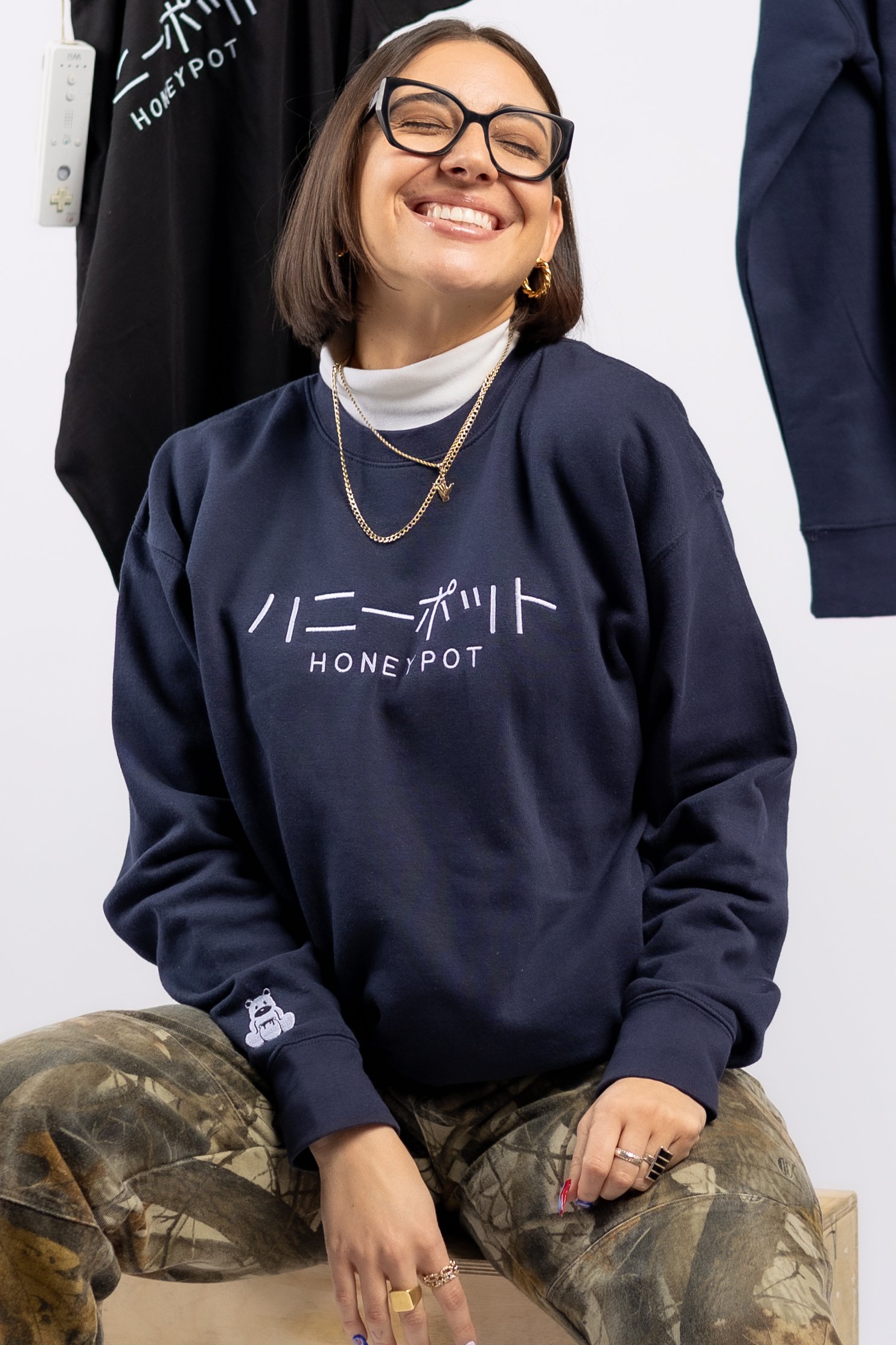 Honeypot Katakana Premium Embroidered Crewneck product image (2)