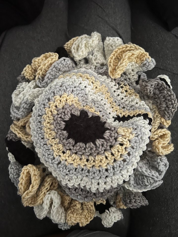 Double Fudge Ruffle Hat product image (2)