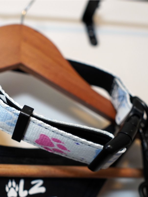 LZ Trans Wolf Paw Collar - White product image (2)