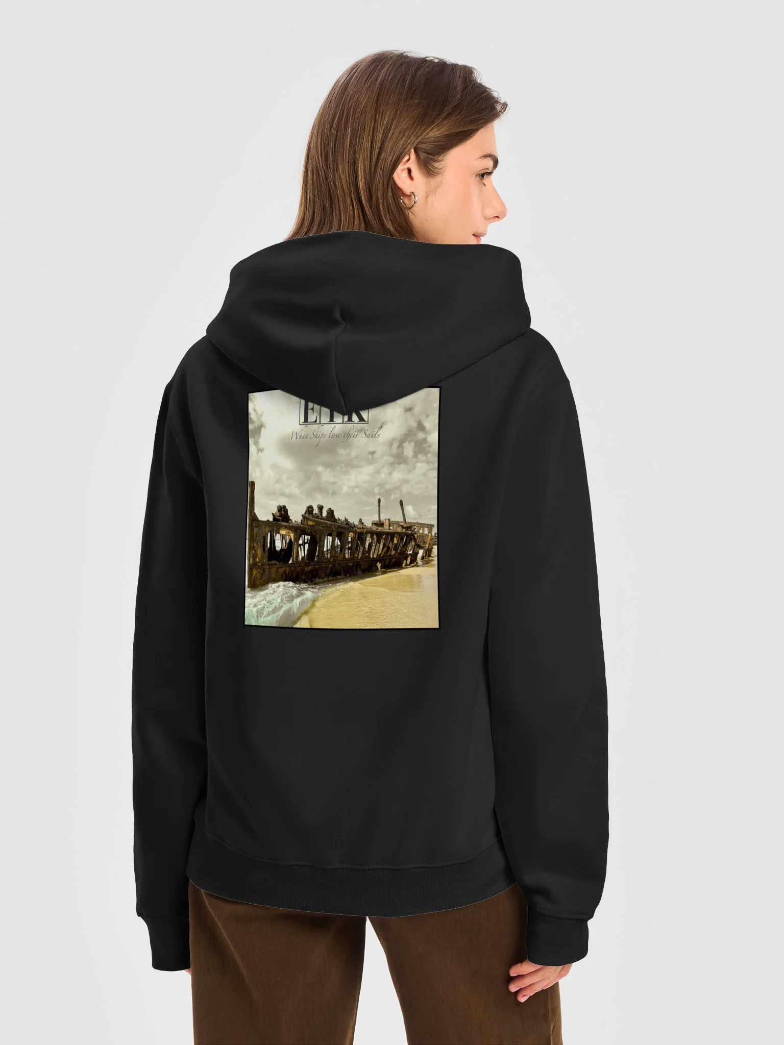 EIK Ships Hoodie product image (16)