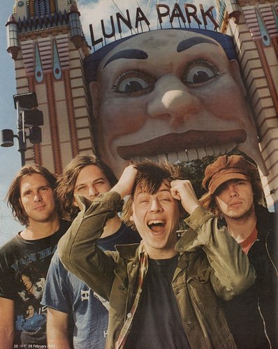 Just wanna make a post to keep the page alive :) Life's getting busy these days, but I've never forgotten about the band. Her...