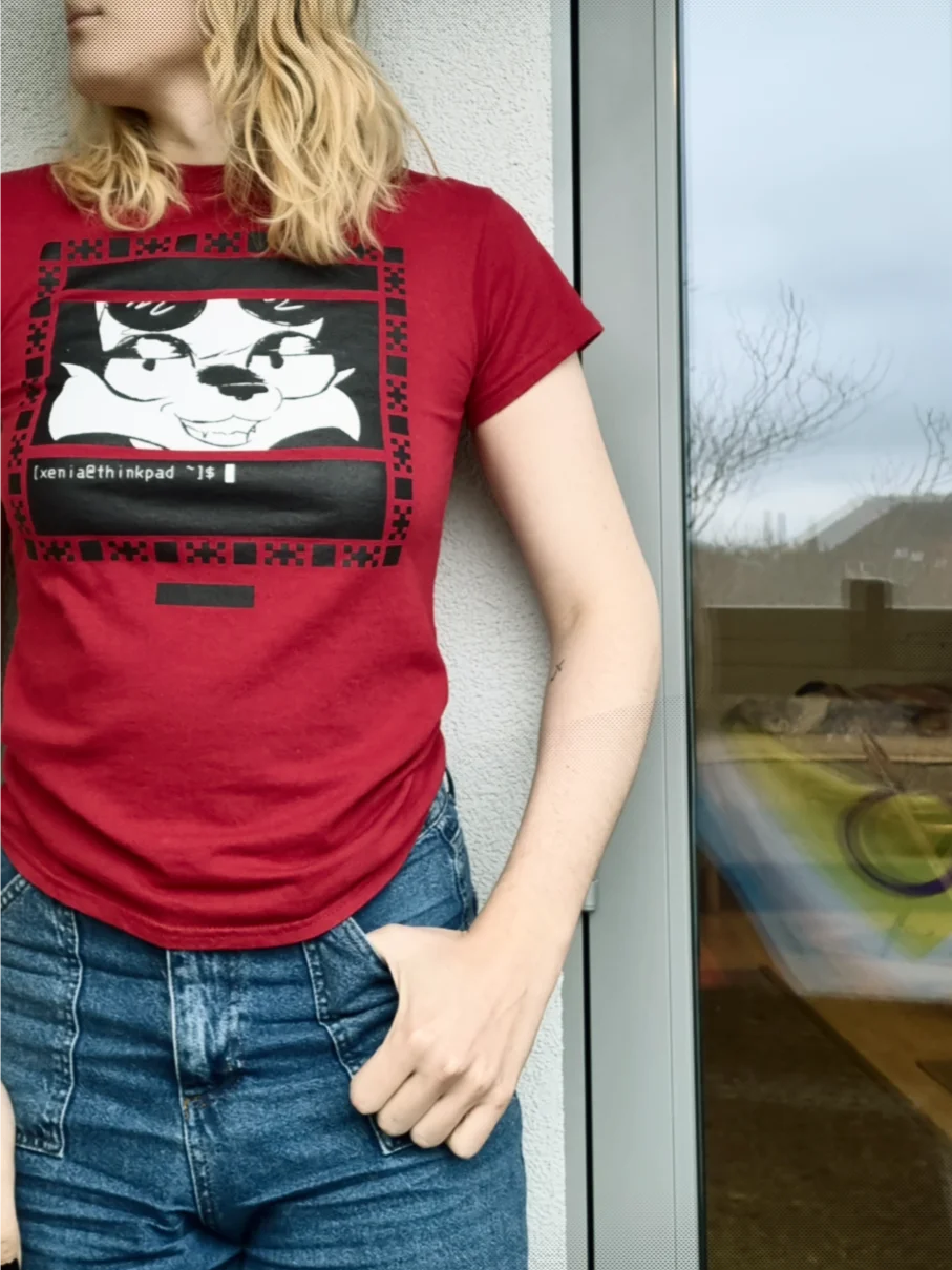 Xenia Tee product image (2)