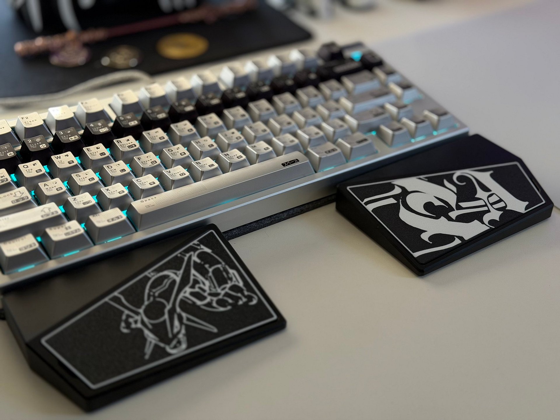 Custom Inserts-Luminkey Split Palm Rest product image (3)