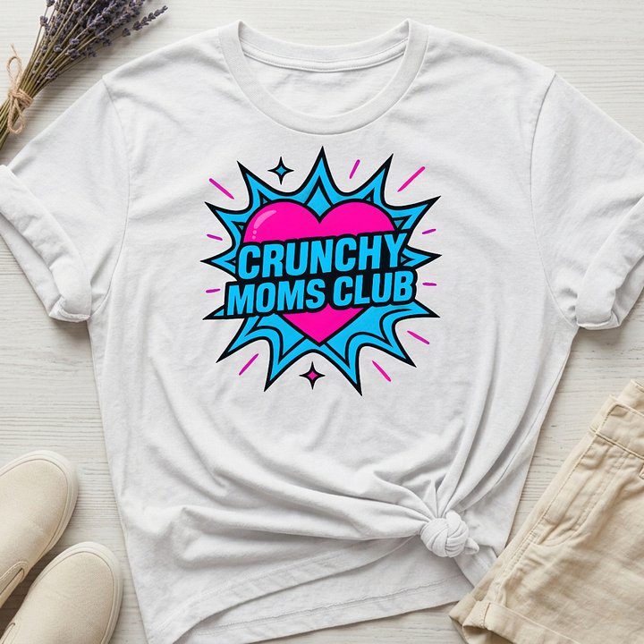 Non Tox Club: "Crunchy Moms Club" Organic T-Shirt product image (1)