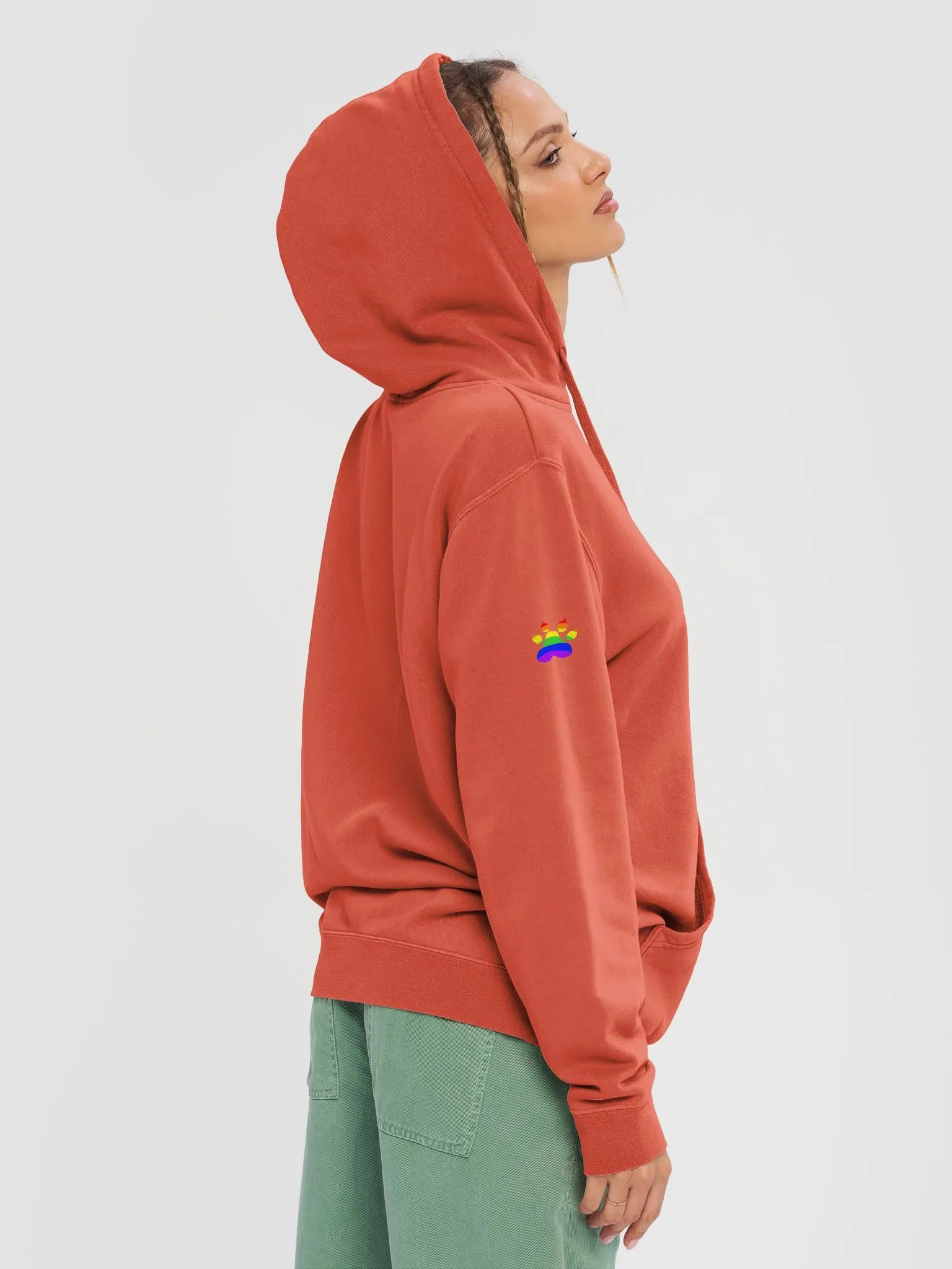 There's a screwdriver right here. (White text) product image (44)