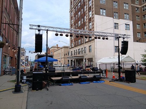 Exactly 67 weeks ago today I was setting up sound for Lord of the Rings: First on the Fourth at Steubenville.

Picture this: ...
