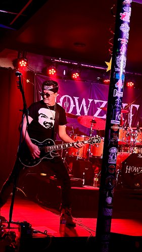 Took my @neuraldsp Quad Cortex out for its maiden voyage LIVE with @howzatrocks Ran direct to FOH with a split going to my @m...