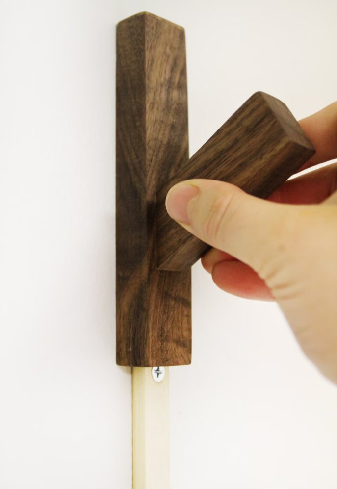 Modern Coat Hook - Woodworking Project Plan and 3D SketchUp Model product image (3)