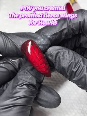 The most beautiful wings for my beautiful #keigotakami ❤️  I ugly cried when he had them taken from him 🥲  This set is available to purchase on my website - Thebuildergelbabe.com 💜  #hawks #bnha #mha #animenails 
