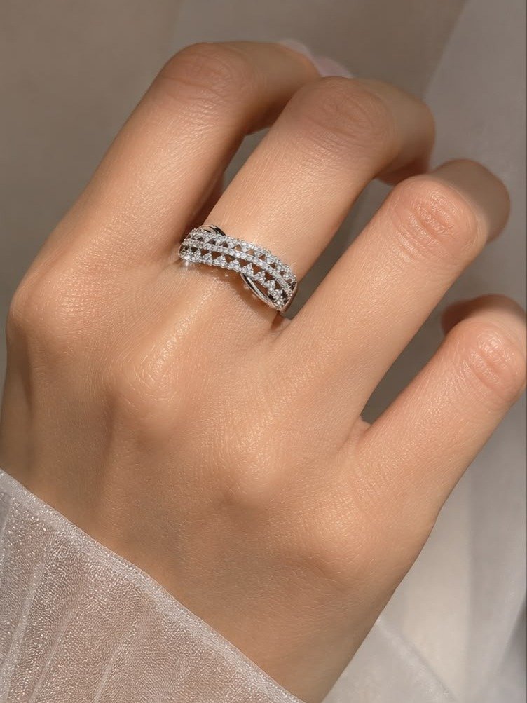 Amore Ring product image (4)