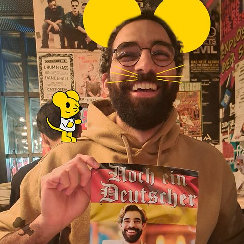 🇩🇪 Musti wird nie wieder die Ausländerbehörde besuchen, weil er jetzt eine Maus mit deutschem Pass ist. Herzlichen Glückwunsc...
